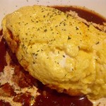 柊山ガーデン - オムライス　デミグラソース