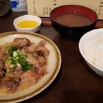 Yakitori Horumon Osumi - どて焼き定食