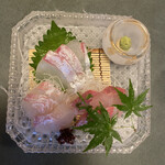 魚元 - 鯛　鰆　鮪　盛り合わせ