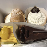 五島軒 - 料理写真:生シュークリーム カスタードプリン
モンブラン ショコラトルテ