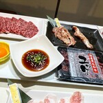 個室焼肉つばめ - ユッケ