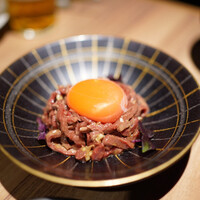 焼肉ホルモン 稲田 - 炙りハツユッケ