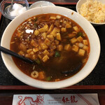 紅龍 - ラーロー麺　680円