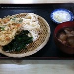 手打うどん 小島屋 - 肉汁うどん(並)とかき揚げ