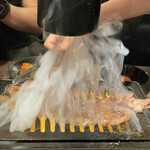 黒毛和牛焼肉 白か黒 - 