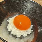 黒毛和牛焼肉 白か黒 - 