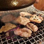 京もつ鍋ホルモン 朱々 - とろてっちゃん