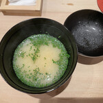 鮨 しみづ - 麦味噌　西京味噌の味噌汁