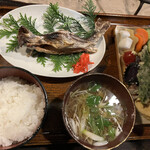 魚籠屋 - 