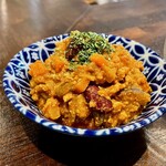 Japanese SAKE STAND 85 - ひよこ豆と根菜のおつまみキーマカレー