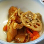 Shokujidokoro Umagoya - 煮魚定食（カレイの煮付け）