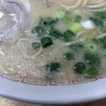 大峰ラーメン - すぐに膜が張る‼︎