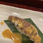 寿し処 春道 - シャコにウニソース