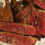 ジビエ炭火焼3種。