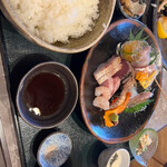松月 - お刺身定食　ご飯大盛りverですw