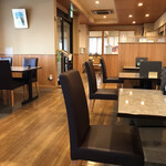 松月 - 他にもカウンター席がありました