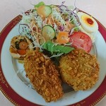 京町クロケットファミリー - ジャーマンコロッケ・牛すじコロッケ・副菜2品・サラダ