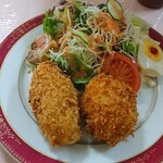 京町クロケットファミリー - ジャーマンコロッケにクリームコロッケ・複雑2品・サラダ