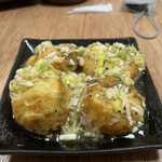 Takoyaki Izakaya Takomitsu - たこ焼き　ネギ塩300円