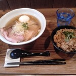 ラーメン 健やか - 特製塩(1,200円)＋炊き込みご飯(300円)