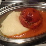 丸ごとトマトの肉詰めロースト（１５個限定）（１，２００円）