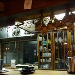 モンマルト - カウンター前