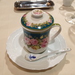 17711919 - サービスランチ（１，０００円）の紅茶。器にこだわりありです。２０１３年３月