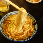 寿楽 - もやしラーメン（¥800税込み）