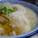 ウリナム食堂 - ノムノムこってり醤油ラーメン（¥710税込み）