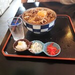 まさか - 牛肉ぶっかけうどんです〰️‼️
