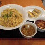 麺処よっちゃん - チャーハン定食