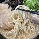 元祖博多中洲屋台ラーメン 一竜 - バリカタです