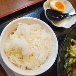 麺福八 - 追い飯用ご飯は無料サービスです♡