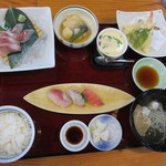 活魚料理一徳 - 日替わりサービス定食（８９２円）