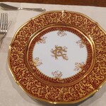 ル・リュタン 磯谷 - 