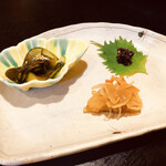 名古屋 やぶ - 前菜3種　蕎麦味噌、胡瓜とワカメの酢の物、白身魚の南蛮漬け