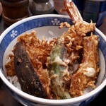 Ise Fuku - 天丼は海老、ナス、カボチャ、ししとう