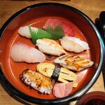 Sushitoyo - 令和4年6月 ランチタイム
                        にぎりランチ＋ざる蕎麦 980円