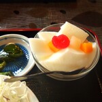 Rien - デザートの杏仁豆腐