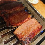 焼肉ホルモン 新井屋 - 