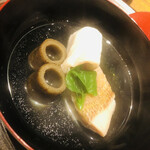 温石 - 花鯛と管午房。英君の仕込み水と昆布の相性は抜群です