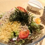 大衆蕎麦・大衆酒場 りん - りんの蕎麦サラダ ¥690