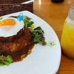 Hawaiian Resort Cafe Leola - ロコモコ