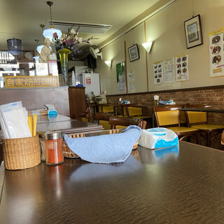 Buzz curry 札幌本店 花車_2