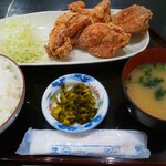 鶏の白石 - 唐揚ぶつ切り定食