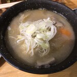 からげんき - もつ煮込み(506円）がめっちゃ美味しい。