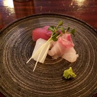 あそび割烹 さん葉か - 五島列島のぶり、イシダイ、アオリイカ