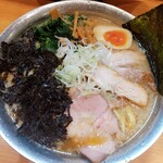 磨きの町のラーメン屋 味我駆 - 