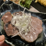Motsuyaki Kushiyaki Izakaya Kemuri - 