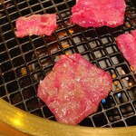 焼肉 一升びん - 